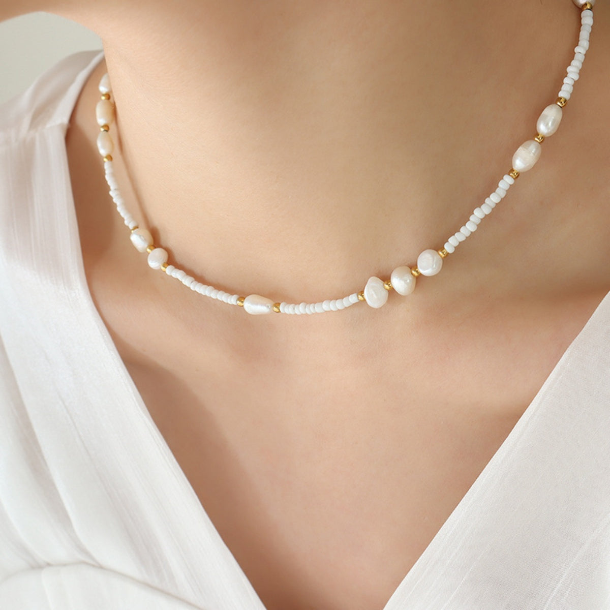 titanium-steel-glass-bead-pearl-necklace